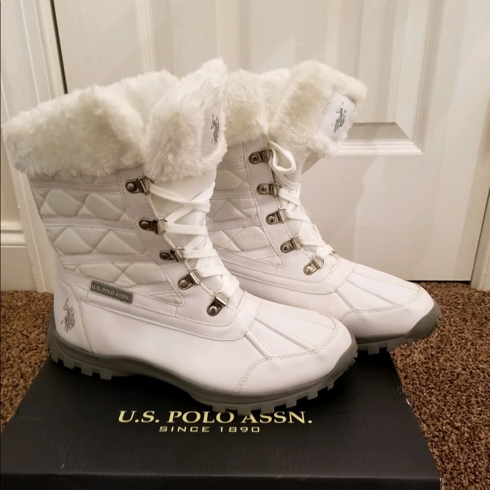 US. Polo Assn. White Ski Boots